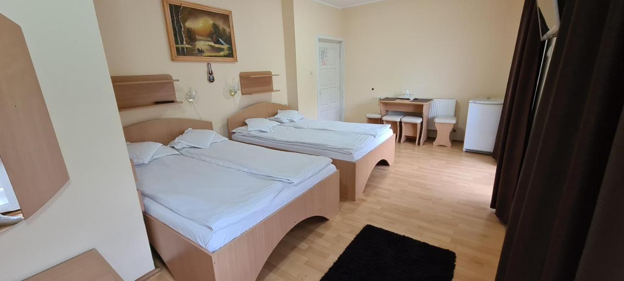 Casa Edy Hotel Sovata Bagian luar foto