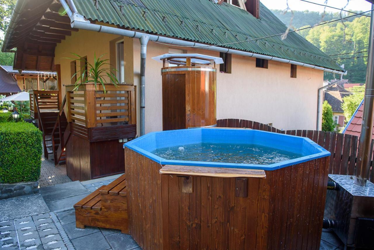 Casa Edy Hotel Sovata Bagian luar foto