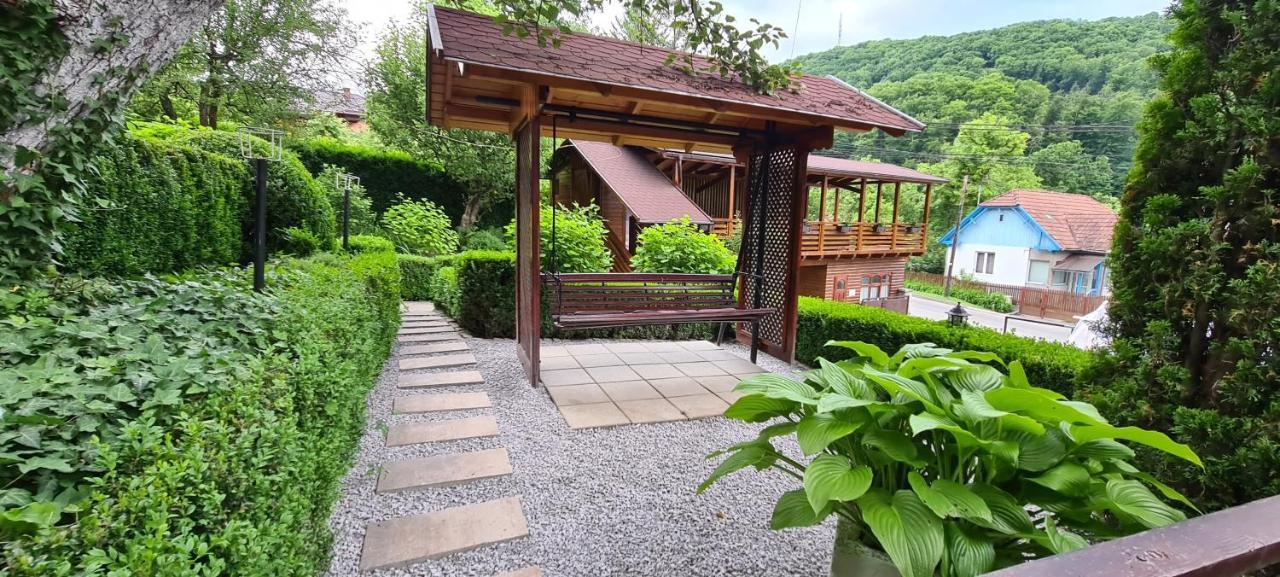Casa Edy Hotel Sovata Bagian luar foto
