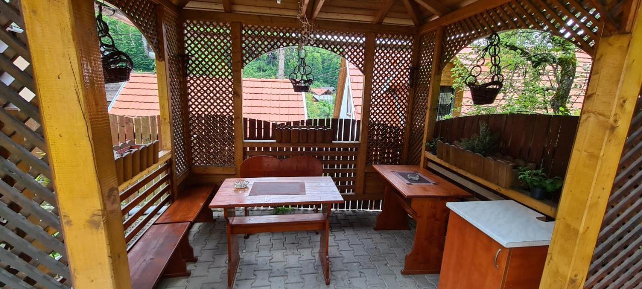 Casa Edy Hotel Sovata Bagian luar foto