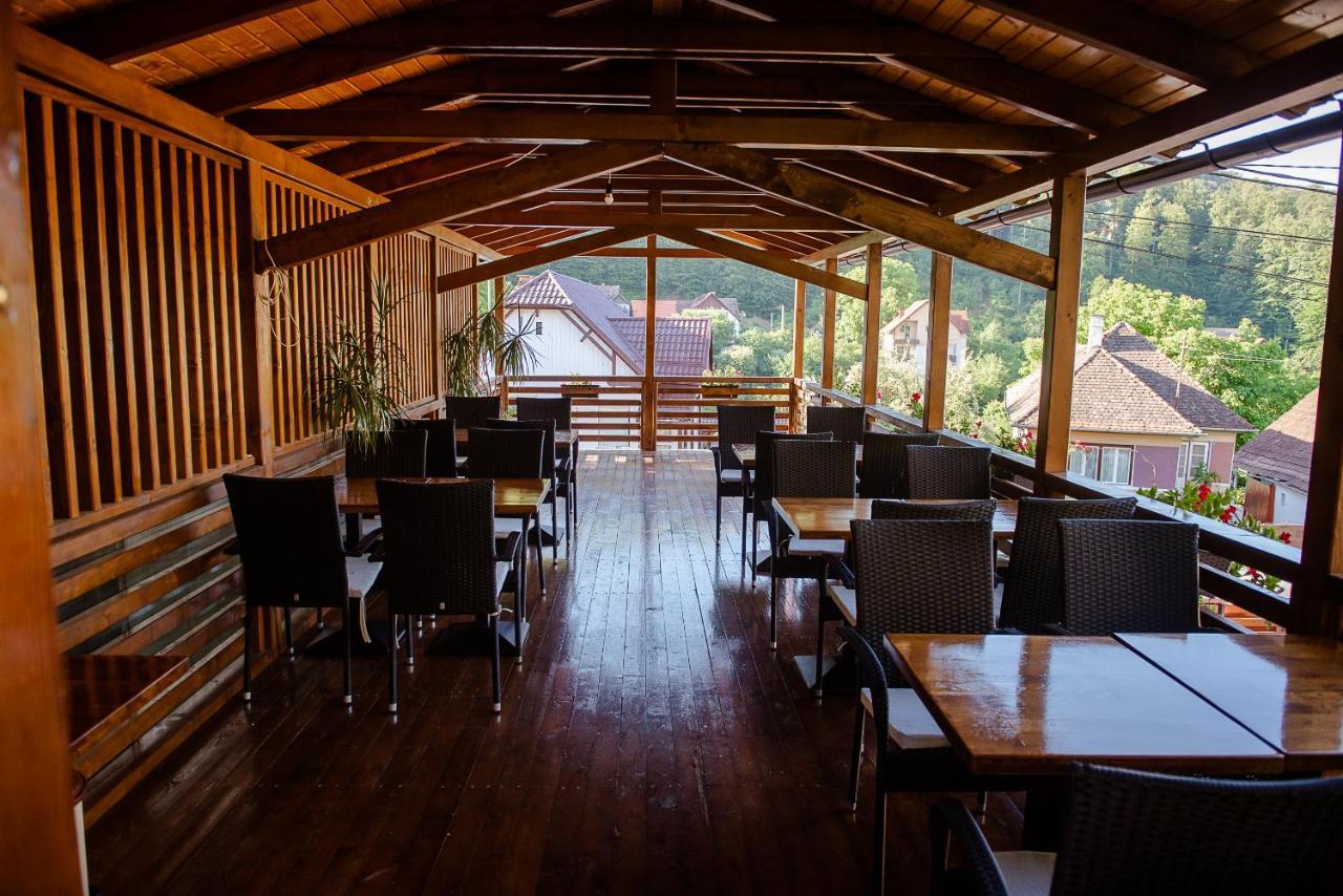 Casa Edy Hotel Sovata Bagian luar foto